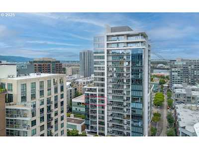 Metropolitan condo listing 366763266